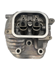 Cat RP12000E generator with the 670CC V twin horizontal shaft left side complete Cylinder head