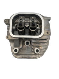 Cat RP12000E generator with the 670CC V twin horizontal shaft Right side complete Cylinder head